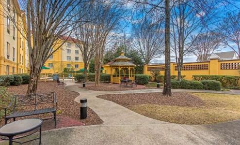 La Quinta Inn & Suites by Wyndham Birmingham Homewood