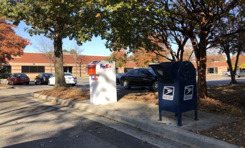 FedEx Drop Box