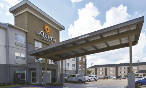 La Quinta Inn & Suites by Wyndham Fayetteville