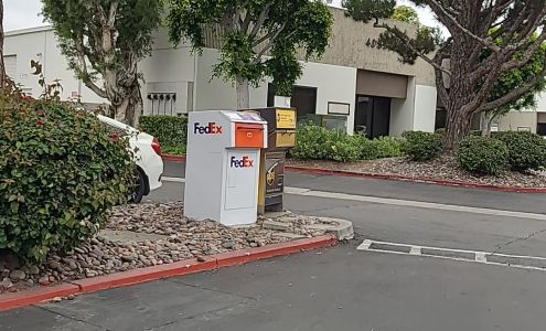 FedEx Drop Box