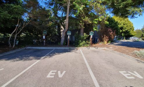 Tesla Destination Charger