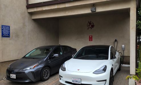 Tesla Destination Charger