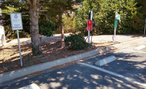 Tesla Destination Charger