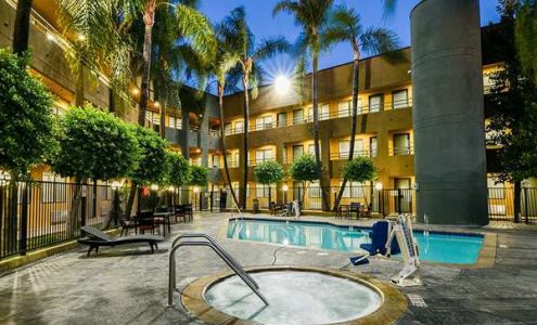 Travelodge by Wyndham Commerce Los Angeles Area