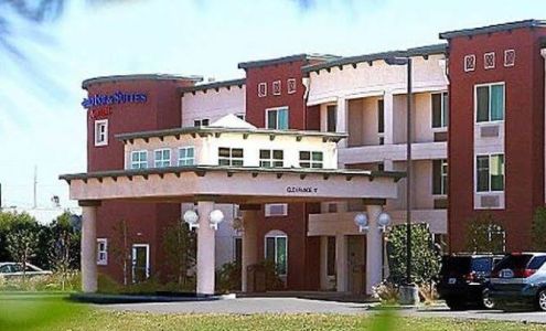 Fairfield Inn & Suites Oakland Hayward