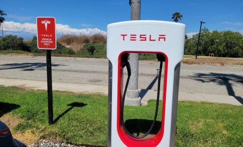 Tesla Destination Charger