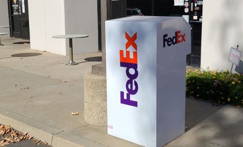 FedEx Drop Box