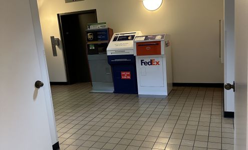 FedEx Drop Box