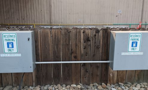 Tesla Destination Charger