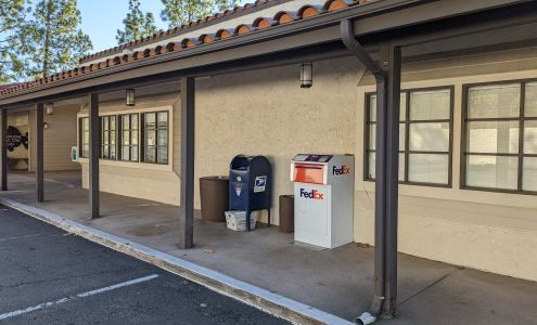 FedEx Drop Box