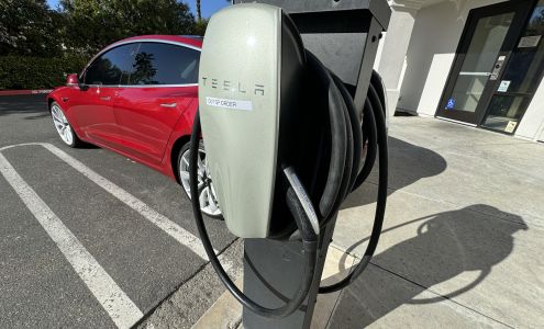 Tesla Destination Charger