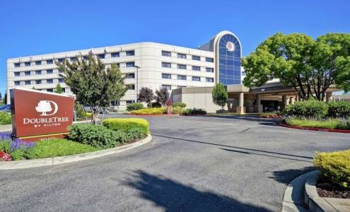 DoubleTree by Hilton Hotel Pleasanton at the Club