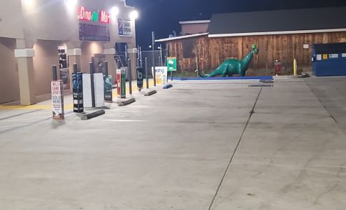 Sinclair Gas Station