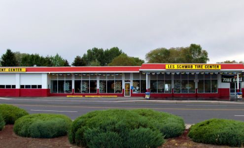 Les Schwab Tire Center 179 Hines Blvd, Burns Oregon 97720