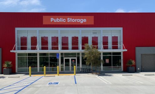 Public Storage