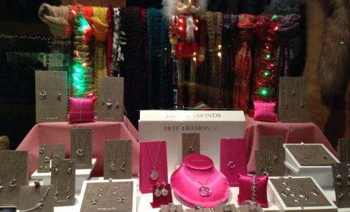 Diamante Gift Shoppe Petersburg