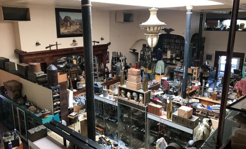 Military Historical Arms and Antiques