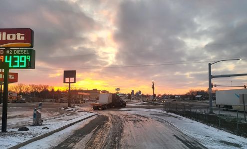 PJ Fresh Marketplace