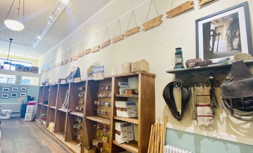 Black Bear Hardware Aguilar