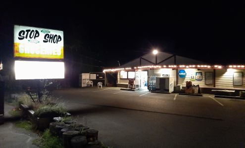 Stop & Shop Grocery Qualicum Beach