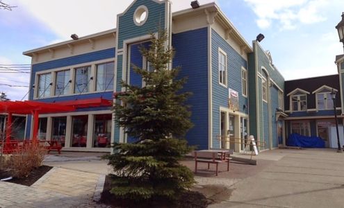 S.Bourassa Tremblant market
