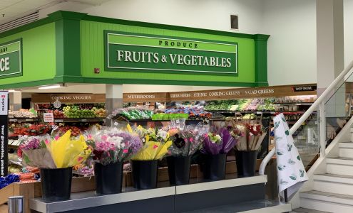 Inder's Your Independent Grocer Yellowknife