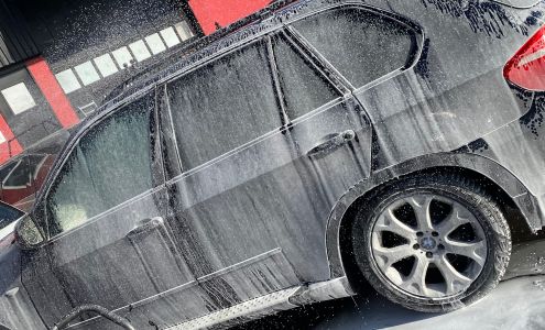 Excellent auto body and detail shop