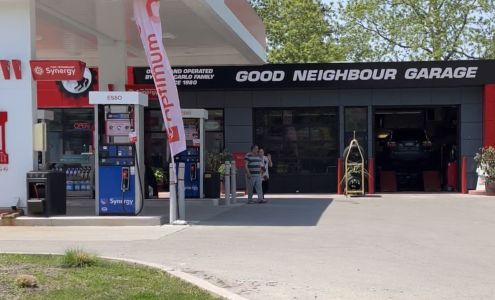 Good Neighbour Garage Signature Tire