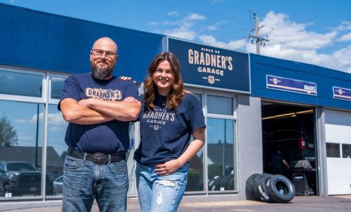 Gradner's Garage Thunder Bay