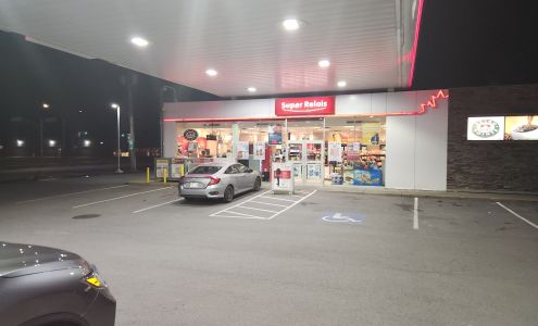 Petro-Canada et Lave-Auto