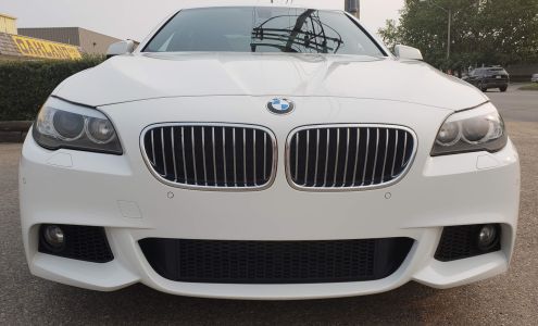 Mark's Auto Body Ltd