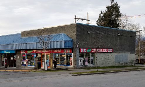 Moets Convenience Store