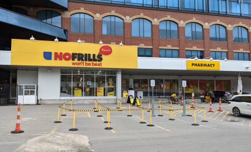 Rocco's NOFRILLS Toronto
