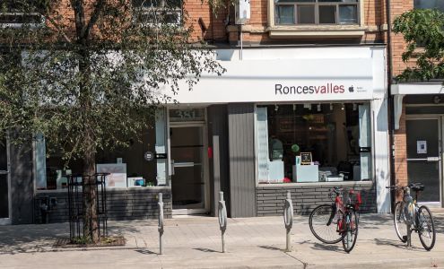 Roncesvalles Apple Specialist