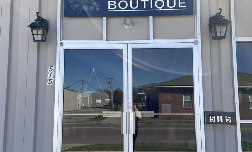 Simply Charleston Boutique Moncks Corner