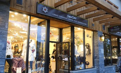 Snowflake Canada Sundance Mall Store