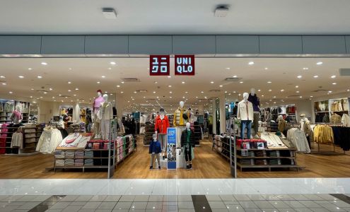 UNIQLO Guildford Town Centre