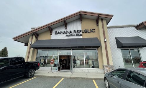 Banana Republic Factory Store