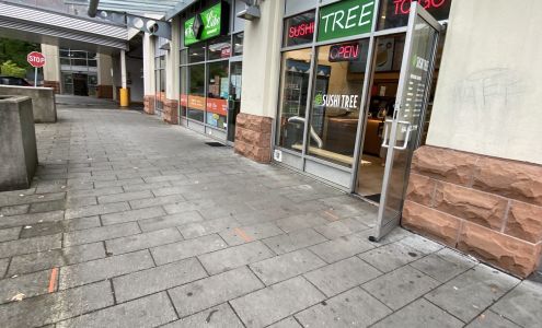 Henderson Place Mall