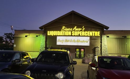 Bianca Amor's Liquidation Supercentre | Winnipeg