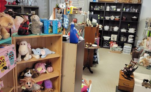 Lunenburg Community Consignment Lunenburg