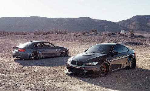 LITTLE HOUSE OF CARS