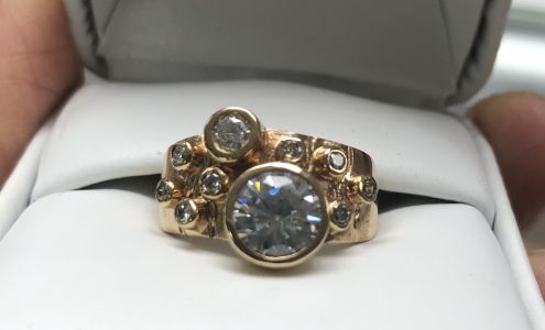 Gold & Diamond Boutique