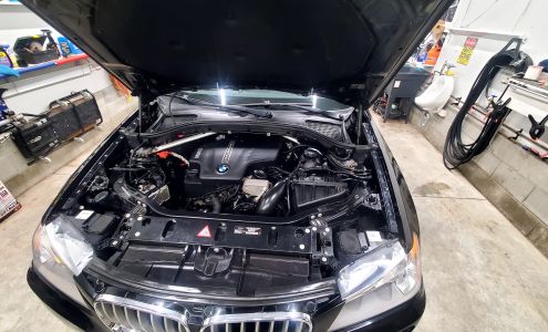 T E Parolin & Son Motor Car