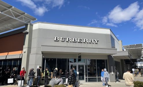 Burberry Outlet