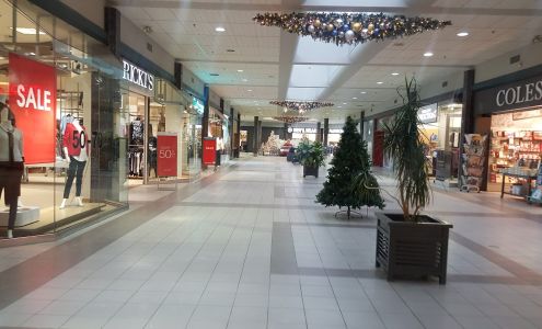 Lindsay Square Mall