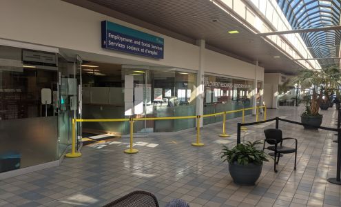 BEACON HILL SHOPPING CENTRE