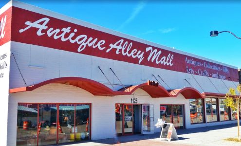 Mid Mod Crisis Vintage Furniture