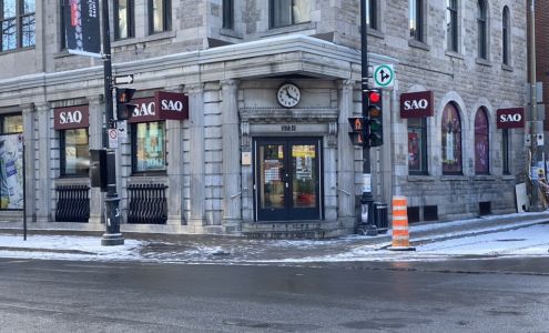 SAQ-St-Laurent - Des Pins