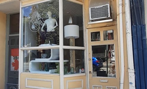 Eclectisaurus Toronto